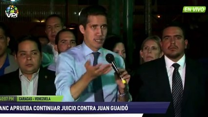 Guaidó vai manter pressão