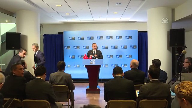 Çavuşoğlu, basın mensuplarına açıklamalarda bulundu (1) - WASHINGTON