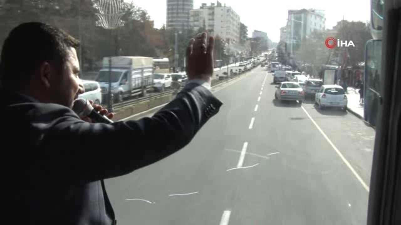 Nevşehir Belediye Başkanı Rasim Arı, Şehir Merkezinde Teşekkür Turu Attı
