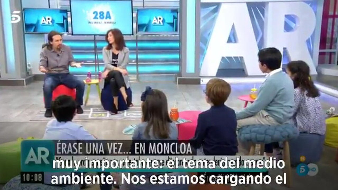Pablo Iglesias entrevistado por niños en Tele 5.