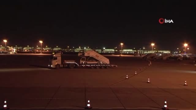 Atatürk Havalimanı'nda Büyük Taşınma Başladı.