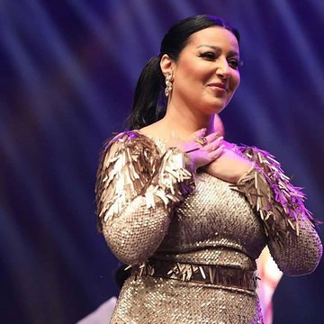 سمية الخشاب توجه كلمة رقيقة خلال تكريمها في السعودية