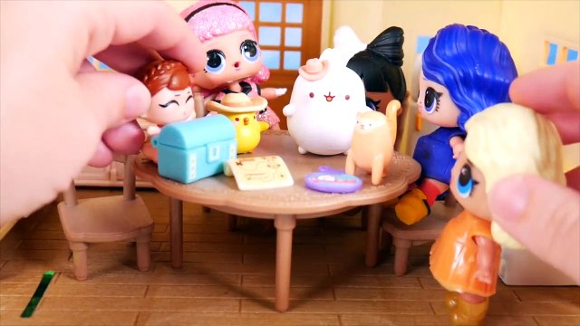 Fake LOL Surprise Dolls + Lil Sisters Confetti Pop Blind Bags