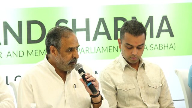 Lok Sabha 2019 : Congress Leader Anand Sharma says Modi govt. is in departure lounge| Oneindia News