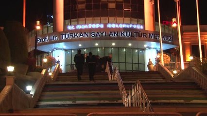 İlçe Seçim Kurullarında Geçersiz Oy Sayımı Gece Boyunca Sürdü