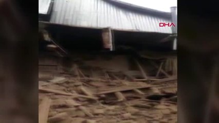 Elazığ'da Deprem Hasarı Gün Ağarınca Ortaya Çıktı