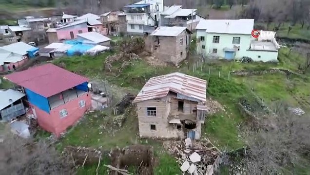 5.2'lik deprem sonrası hasar tespit çalışmaları başladı...Deprem bölgesi havadan görüntülendi