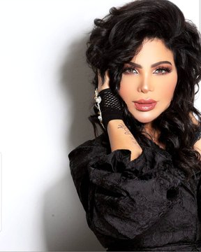 لقطات من عيد ميلاد مها محمد...رقص ودلال مع زوجها
