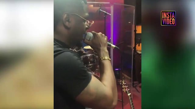 DJ Arafat & Bebi Philip Quelque chose se prépare