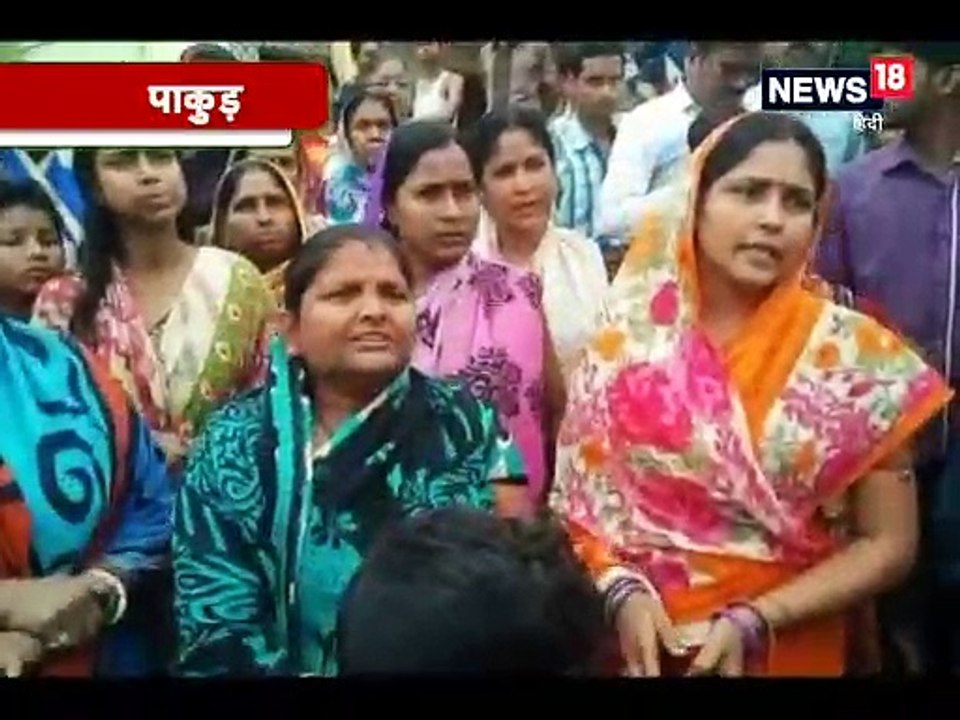 VIDEO : महिलाओं ने किया महेशपुर में शराब की दुकान खुलने का विरोध