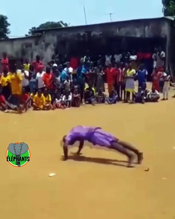 Ces enfants sont de vrais athlètes. Admirez leur incroyable souplesse !