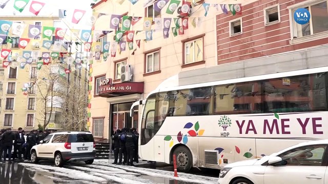 HDP’de Yerel Seçim Sonrası Kutlama