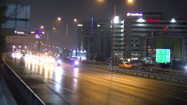 İstanbul-Atatürk Havalimanı'ndan Taşınma Sürüyor