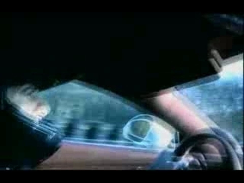 Cristiano Ronaldo - Nike Commercial (Bugatti vs Mercurial)