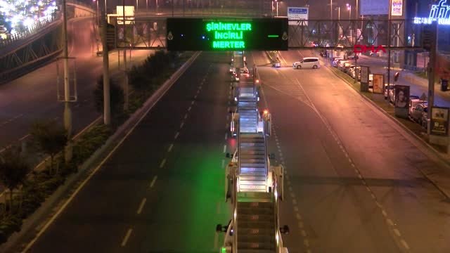 İstanbul Atatürk Havalimanında Taşınma Sürüyor