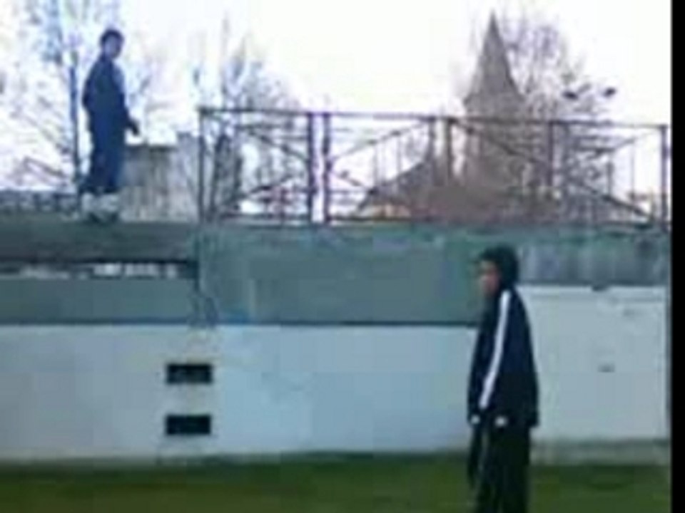 Salto zoukto et zikxo