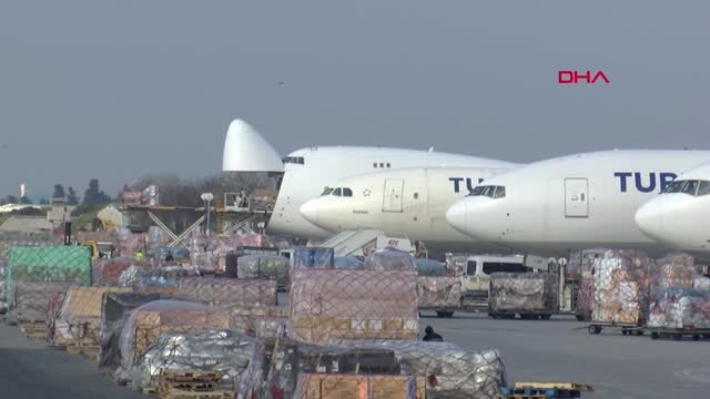 İstanbul Atatürk Havalimanında Taşınma Sürüyor