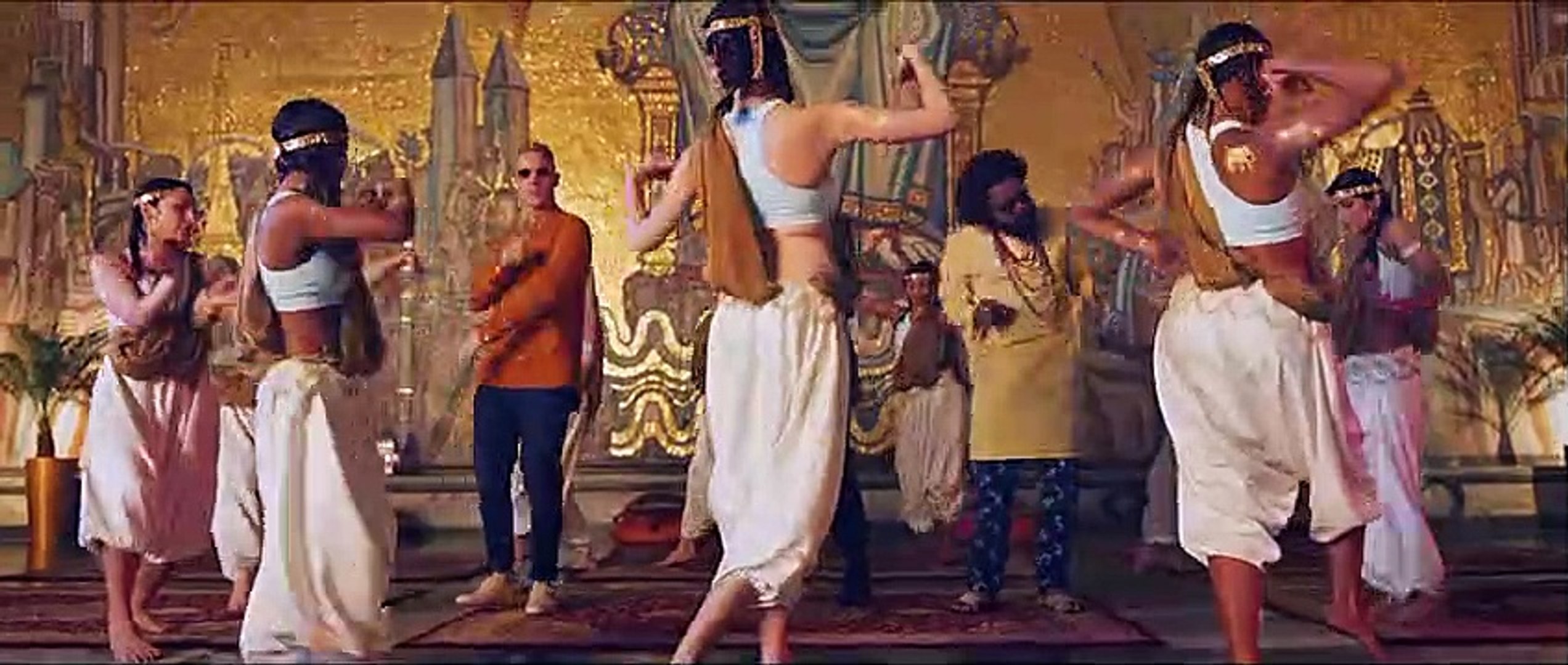 Major_Lazer_&_DJ_Snake_-_Lean_On_(feat._MØ)_(Official_Music_Video)(480p)