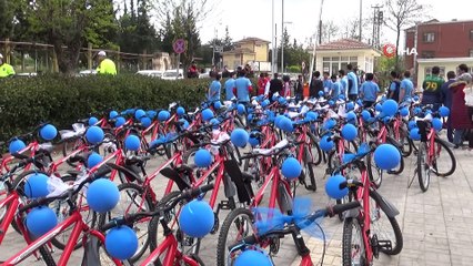 Otizmli çocuklar için pedal çevirdiler