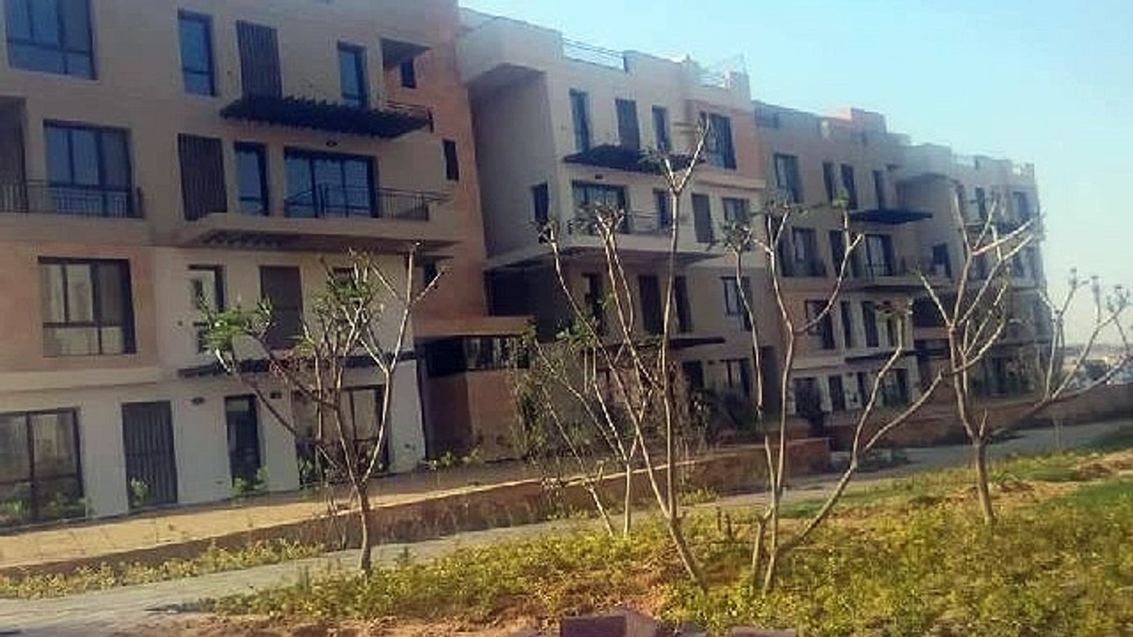 luxury apartment garden view and side view main park in sodic eastown