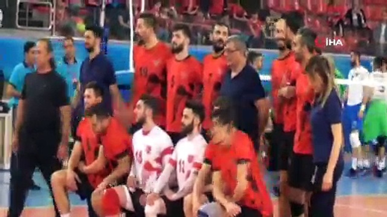 Voleybol 1. Lig Erkekler: Bursa Büyükşehir Belediyespor: 3 - Alanya Belediyespor: 2
