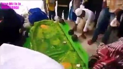 Türbedeki Ölülerin Konuşmalarını Dinlemek