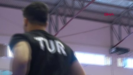 Spor Açık Plaj Poomse'de Türkiye Zirvede
