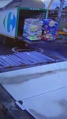 Un livreur qui passe une sale journée...