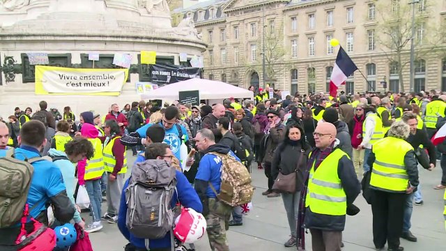“Chalecos amarillos” a la calle en Francia por 21° sábado