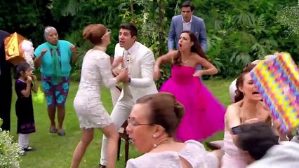 Así en el Barrio como en el Cielo - Se arman los golpes y pastelazos en la boda.