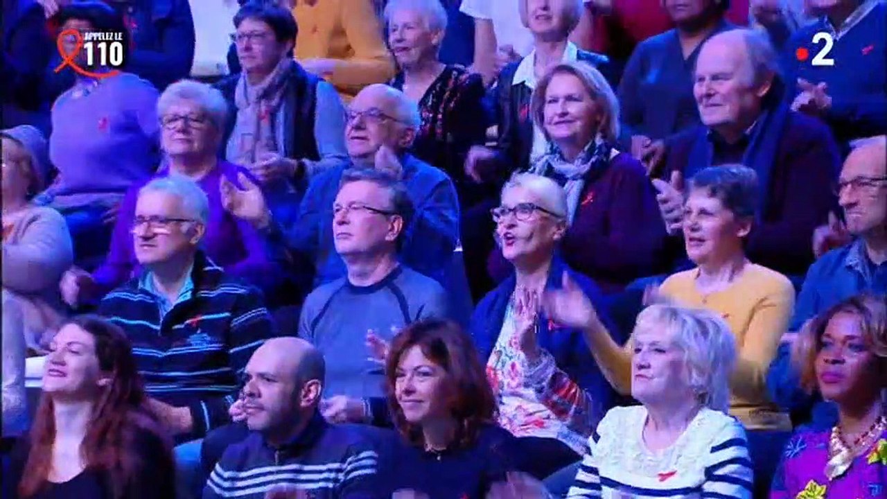 En évoquant les problèmes d'alcool de Coeur de Pirate, Nagui salue la bienveillance des internautes - Vidéo