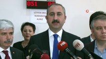 Adalet Bakanı Gül: 'Türkiye'de yaklaşık işçi-memur olmak üzere 25 milyon çalışanımız var. Bu arkadaşlarımızın işinden, mesaisinden olması çalışma ortamı veya işlerin gecikmesiyle ilgili yaşanan mağduriyetlerin ortadan kaldırmak için çok önem
