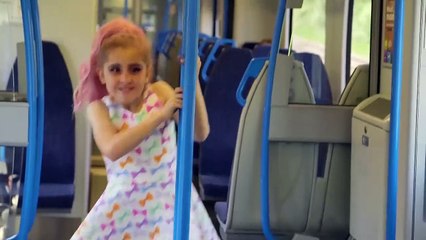 Young Drag Kid meets Courtney Act - Real Stories