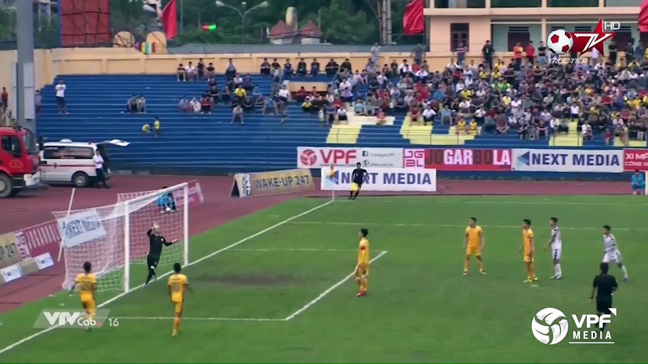 Chơi hơn người, Thanh Hóa vẫn phải chấp nhận chia điểm với SHB Đà Nẵng trên sân nhà | VPF Media