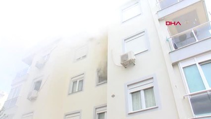 Antalya Evi Yanan Anne, Ağlayan Kızını Teselli Etti