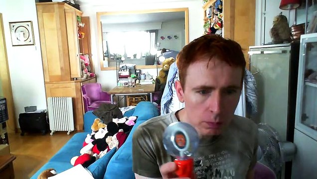 Wiwi égratigne le rouge et le noir des Amants