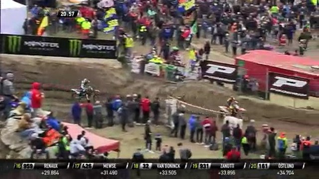 Iker Larranaga vs Jago Geerts battle - MXGP of Trentino 2019