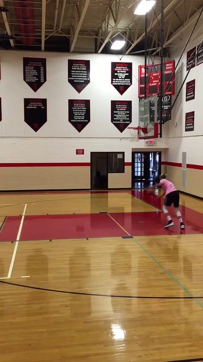 Elena Can Dunk On Either Rim Height