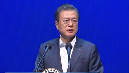 문 대통령 "2026년 5G 시장 일자리 60만 개" / YTN