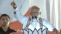 Congress expert in manufacturing abuses and lies, says PM Modi | Oneindia News