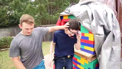 WORLD’S BIGGEST JENGA CHALLENGE! (500+ POUNDS)