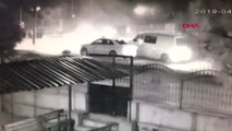 Konya Kırmızı Işıkta Geçen Otomobil, Minibüse Çarptı 4'ü Ağır 7 Yaralı