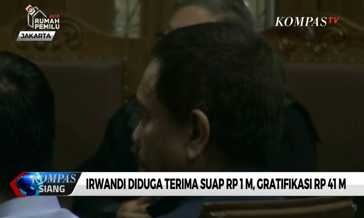 Irwandi Yusuf Dituntut 10 Tahun Penjara