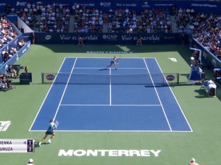 Monterrey - Le lob parfait de Muguruza après ce long rallye contre Azarenka