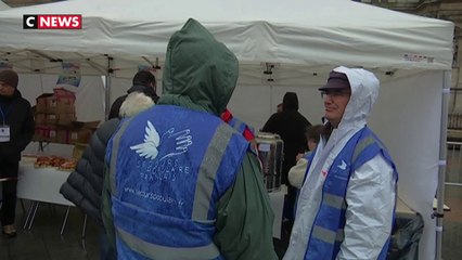 Dons : les Français donnent moins aux associations