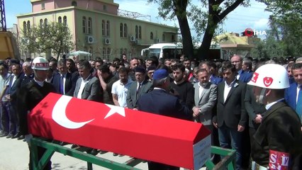 Kazada hayatını kaybeden bedelli asker son yolculuğuna uğurlandı