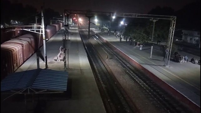 Indian Railway - UP S KRANTI EXP (12448)