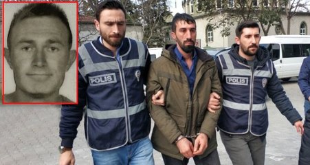 Giysinin Etiketini Kesme Bahanesiyle Aldığı Bıçağı Kalbine Sapladı!