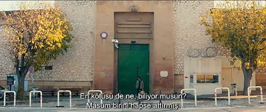 Seninle Başım Dertte Altyazılı Fragman