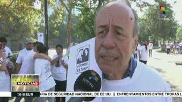 Chilenos visibilizan crímenes de la dictadura en Maratón de Santiago